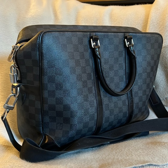 Louis Vuitton Men’s Porte-Documents Voyage PM Briefcase - Picture 2 of 5